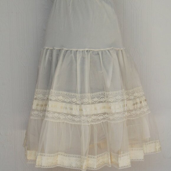 50's crinoline small size - very good condition - Picture 2 of 2